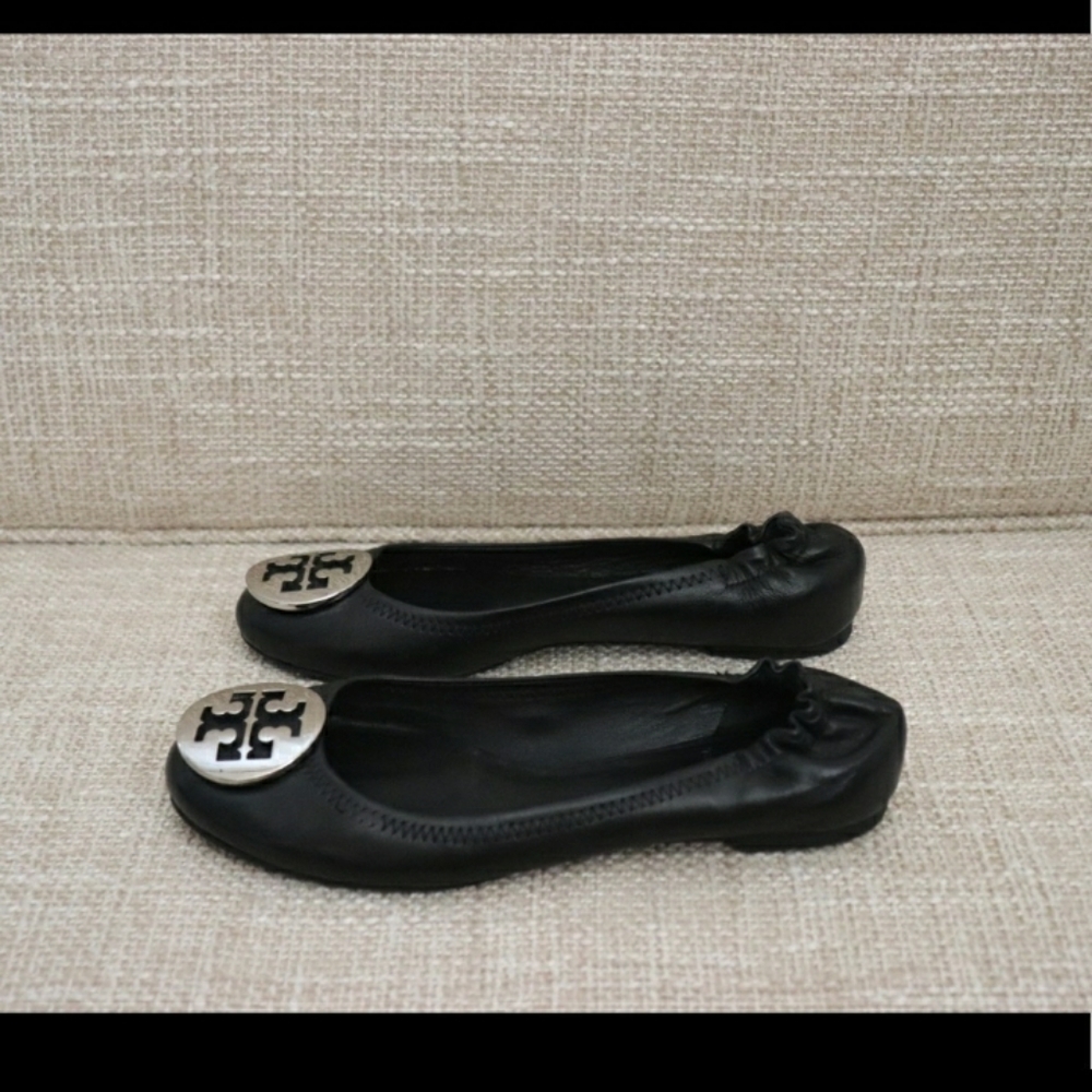 Tory Burch Black 🖤 flats...CLASSICS! - Picture 10 of 12